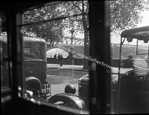 THAMES EMBANKMENT FROM TAXI